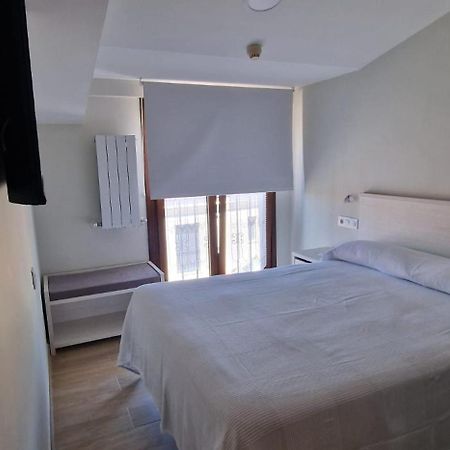 Hotel La Quinta Cue Dış mekan fotoğraf