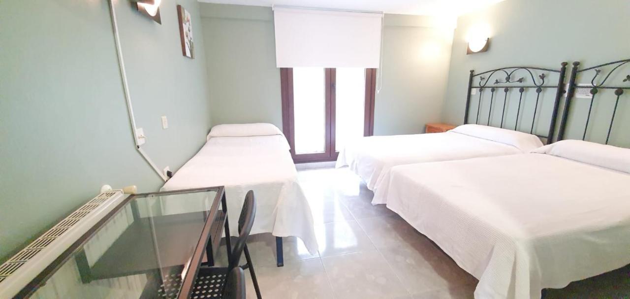 Hotel La Quinta Cue Dış mekan fotoğraf
