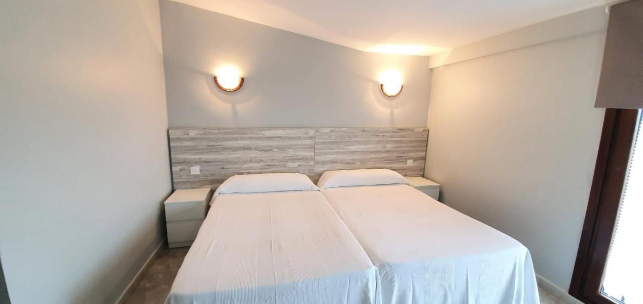 Hotel La Quinta Cue Dış mekan fotoğraf