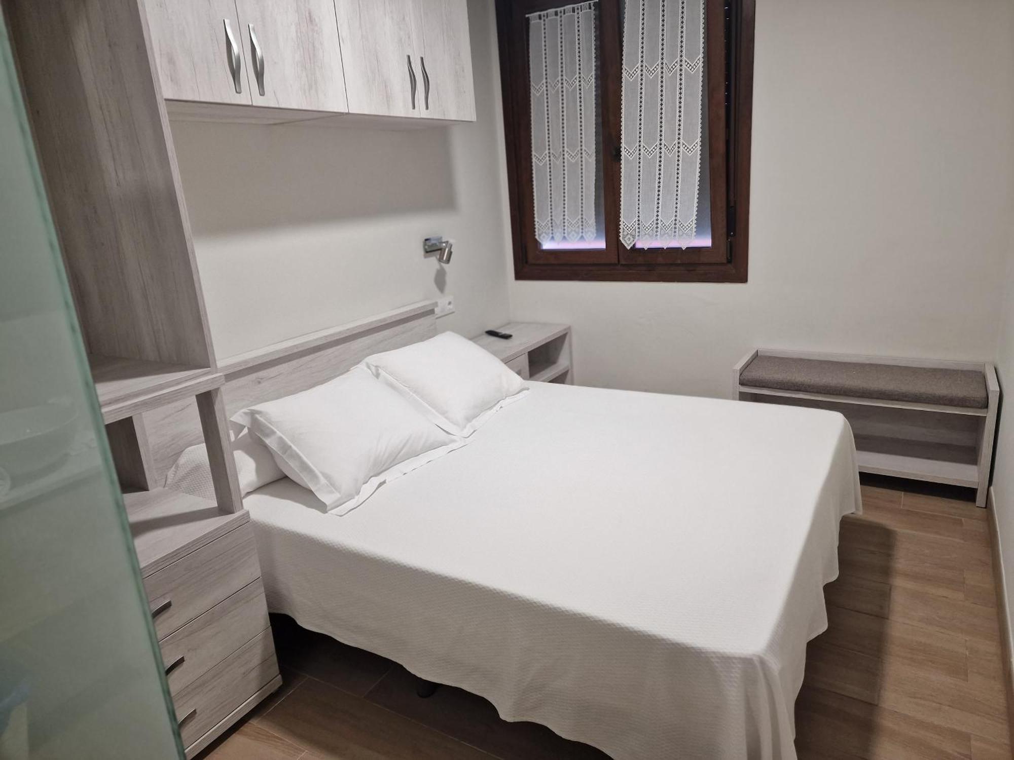 Hotel La Quinta Cue Dış mekan fotoğraf