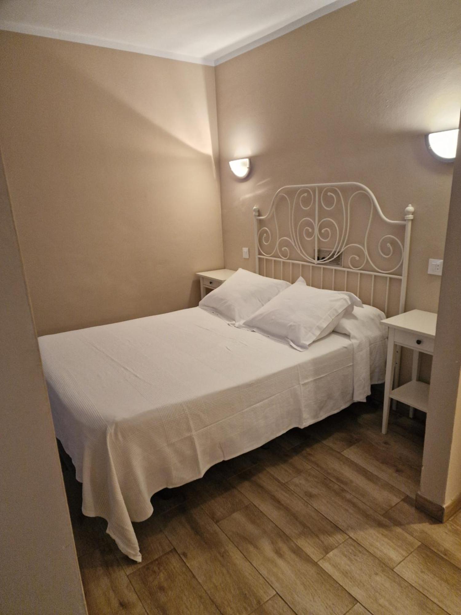 Hotel La Quinta Cue Dış mekan fotoğraf