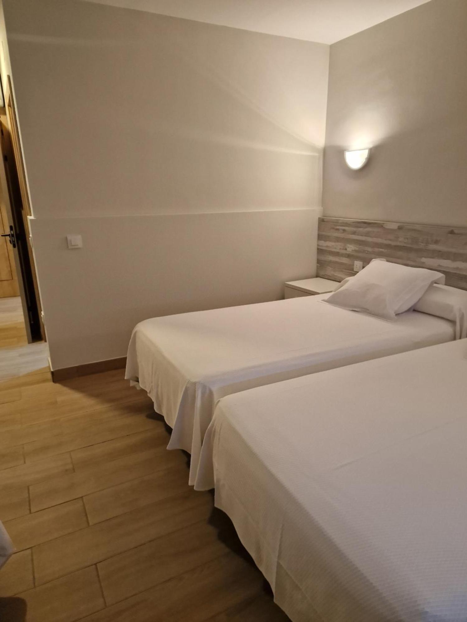 Hotel La Quinta Cue Dış mekan fotoğraf